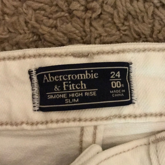 white ripped jeans from abercrombie - Picture 2 of 4